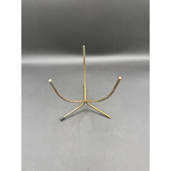 Vintage Wrought Iron Tripod Plant Stand Plant Holder w/ Hairpin Legs - Picture 8 of 8